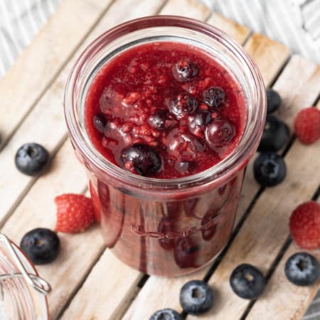 This simple berry compote recipe is about to make your favourite breakfast foods and desserts even more spectacular. Spoon this easy fruit compote over angel food cake, ice cream, profiteroles, pancakes, waffles, regular or baked oatmeal, French toast, or more! Homemade berry compote is the perfect topping for nearly every dessert. Whether you’re ladling it over vanilla ice cream or onto pound cake, you’re going to be thrilled. Nobody needs to know it’s a vitamin packed powerhouse,