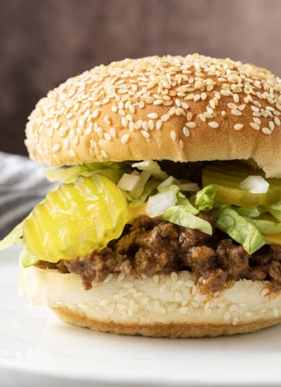 Big Mac Sloppy Joes: bring “the golden arches” treatment to these delightfully different Sloppy Joes made with seasoned beef, special sauce, lettuce, cheese, pickles, and onions. It’s all the good stuff in a Big Mac but easily made at home!