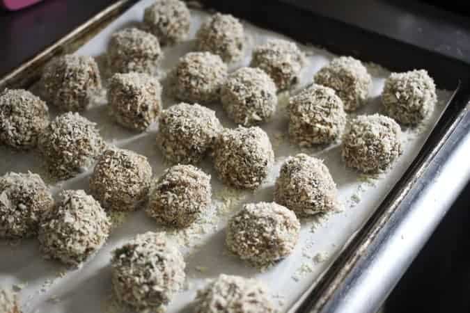 Cheesy Black Bean Chipotle Quinoa Fritters frozen #Vegetarian #Superbowlsnacks