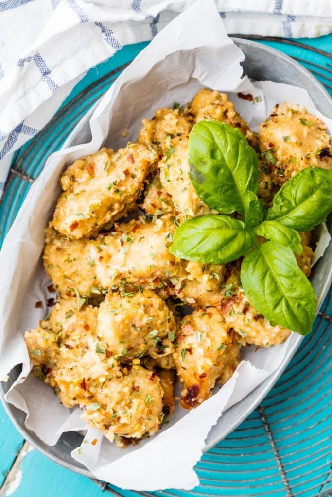 Slow Cooker Garlic Parmesan Wings {The Cookie Rookie}