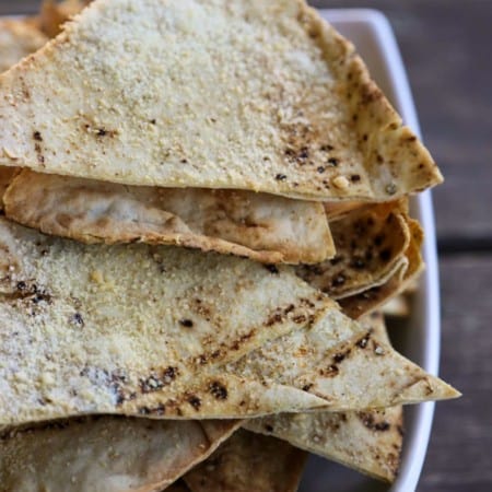 Homemade Garlic Parmesan Pita Chips Recipe from foodiewithfamily.com