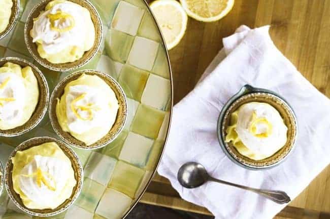 Lemon Cream No-Bake Mini-Cheesecakes | www.foodiewithfamily.com