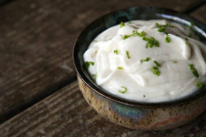 Creamy Roasted Garlic Cauliflower Puree makes a great year 'round side dish (or sauce for other vegetables!) from foodiewithfamily.com