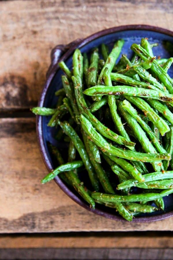 Roasted Ginger Sesame Green Beans by foodiewithfamily.com