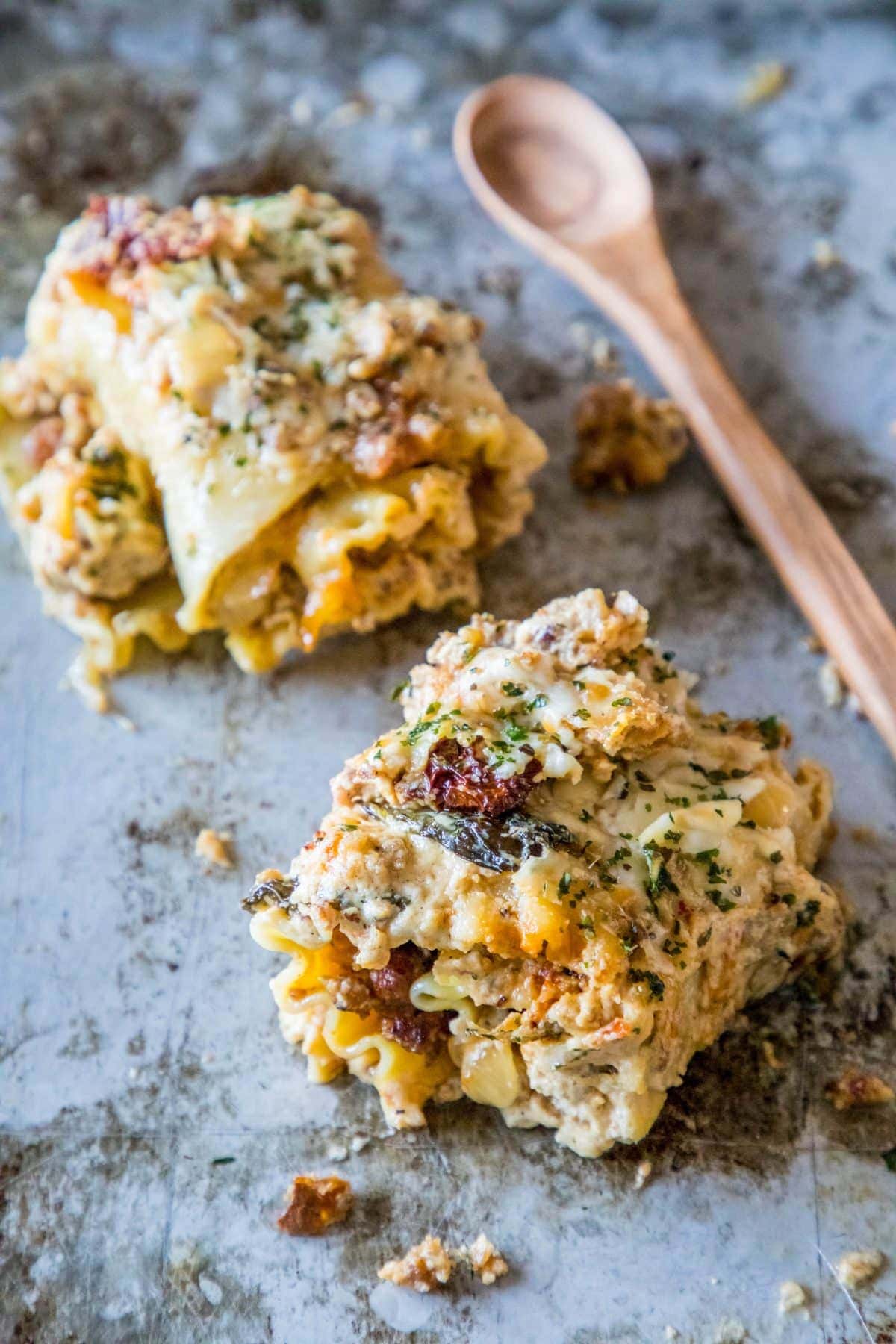 Sausage Alfredo Lasagna Roll Ups {Sweet C's}