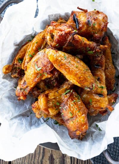 Smoky, crispy-skinned, and flavourful, these irresistible crispy smoked chicken wings are as simple to make as they are easy to eat.